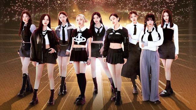 TWICE akan konser Ready to Be di Jakarta International Stadium (JIS) pada 23 Desember. Itu jadi konser stadion pertama TWICE di Indonesia.