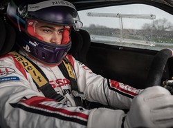 Review Gran Turismo: Dari Gamer ke Pebalap