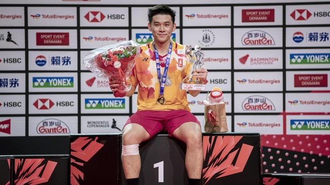 Juara dunia 2023 Kunlavut Vitidsarn butuh waktu 98 menit untuk bisa mengalahkan Nguyen Hai Dang di ajang Asian Games 2023.