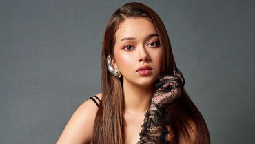 img-title Karier Terancam Hancur, Kasus Video Syur Bikin Rebecca Klopper Gangguan Mental