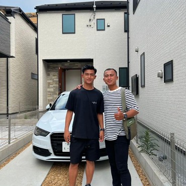 Sama-sama Pemain Bola, 7 Potret Pratama Arhan & Sang Kakak Jarang Tersorot