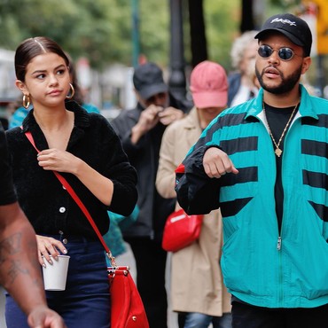 Selena Gomez Bantah Lagu 'Single Soon' Curhatan soal The Weeknd