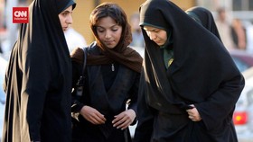 VIDEO: Perancis Akan Larang Siswa Kenakan Abaya Di Sekolah Negeri