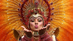 FOTO: Warna-warni Keberagaman Notting Hill Carnival