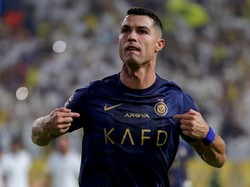 Ronaldo Cs Bakal Dapat SIM Card Khusus agar Bebas Internetan di Iran?