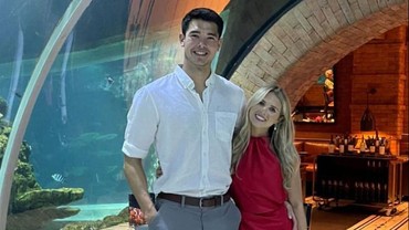 img-title 7 Potret Pesepakbola Elkan Baggott Rayakan Ultah Sang Kekasih Dinner Romantis