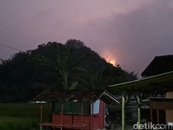 Kebakaran Gunung Ranggagading Meluas Bikin Warga Khawatir