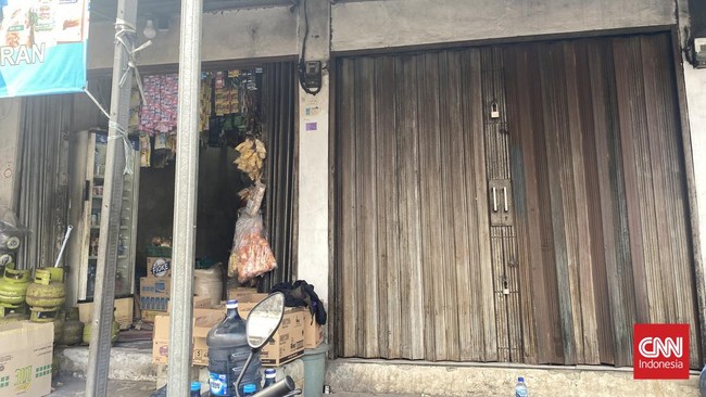 Warga di sekitar toko kosmetik milik Imam Masykur (25) sempat mencoba untuk menggagalkan aksi penculikan yang dilakukan oleh anggota TNI tersebut.