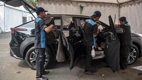 Cara Melindungi Bodi Mobil Saat Musim Panas