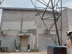 Catat Agar Tak Celaka! Aturan Lengkap Rumah Tinggal di Bawah SUTET