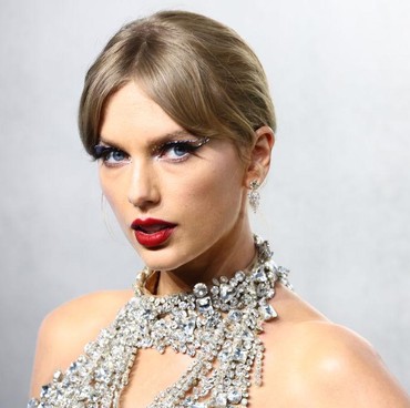 Taylor Swift Jadi Artis Wanita Pertama yang Capai 100 Juta Pendengar Bulanan