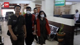 VIDEO: Dua Pemeran Video Porno Kebaya Merah Divonis Penjara