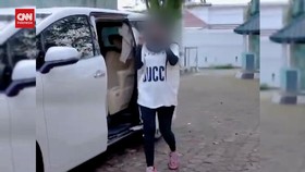 VIDEO: Polisi Tangkap Selebgram Cantik Terkait Jaringan Narkoba