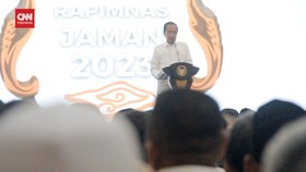 VIDEO: Jokowi ke Relawan: Ojo Kesusu, Partai Masih Ngalor Ngidul
