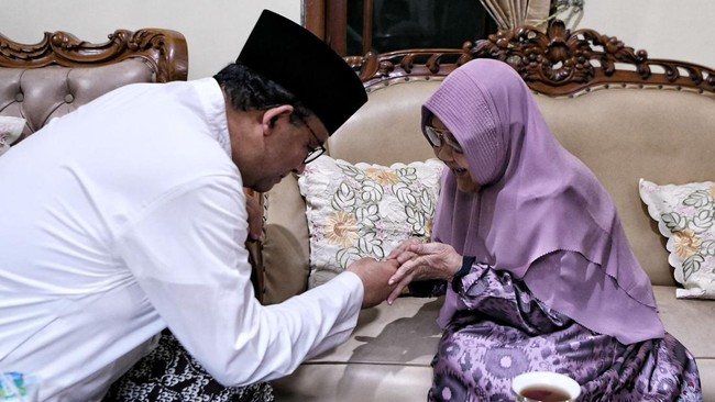Kader Partai Demokrat, PKS, dan NasDem yang tergabung dalam Koalisi Perubahan buka suara merespons kunjungan Anies Baswedan ke kediaman ibunda Cak Imin.
