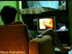 Sinopsis Film Something in the Way, Kala Reza Rahadian Jatuh Cinta dengan PSK