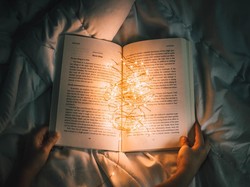 7 Rekomendasi Novel dengan Latar Indonesia Tempo Dulu