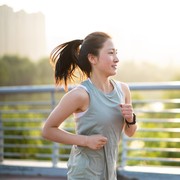 6 Manfaat Rutin Olahraga Lari untuk Kesehatan Fisik dan Mental