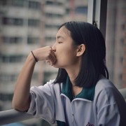5 Zodiak Ini Punya Kebiasaan Sering Melamun, dari Mikirin Jodoh hingga Masa Depan! Kamu Termasuk?