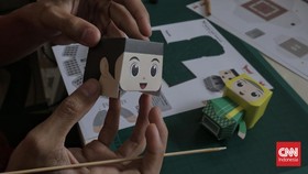 FOTO: Industri Kerajinan Model Kertas