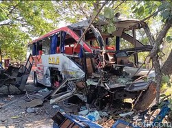 5 Fakta Kecelakaan 2 Bus di Ngawi Tewaskan 2 Sopir dan Seorang Pejalan Kaki