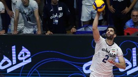 Milad Ebadipour, Bintang Iran yang Senasib dengan Rivan Nurmulki