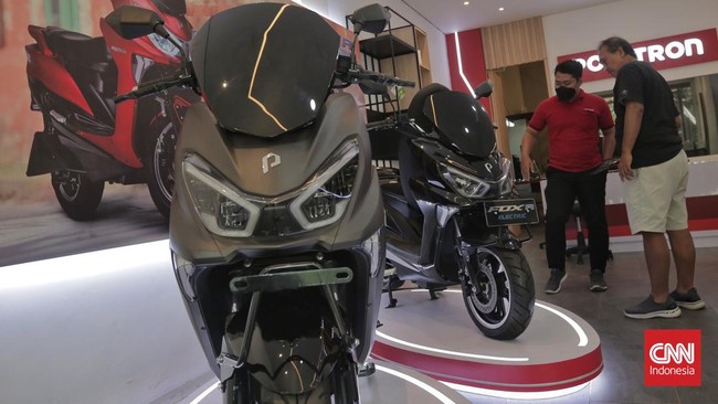 Data pemberian subsidi motor listrik di situs Sisapira berubah, pada pekan lalu kuotanya habis tetapi sekarang masih tersedia ribuan unit.