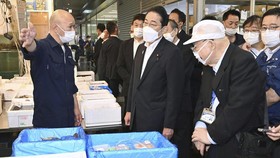 PM Jepang Sewot usai Menteri Sebut Limbah Fukushima 'Terkontaminasi'