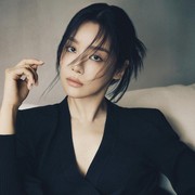 Cha Joo Young Pancarkan Kecantikan Anggun nan Mahal di Pemotretan Terbaru Bersama ELLE Korea
