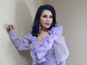 Ini Dia Rahasia Cantik dan Awet Muda Rita Sugiarto