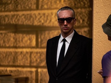 Akting Adam Driver Sebagai Enzo di Film 'Ferrari', Tayang 25 Desember 2023