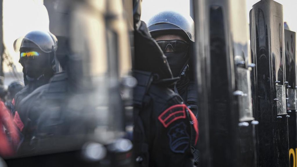 Polri Gelar Evaluasi soal Desakan Tarik Brimob dari Pengamanan Sipil