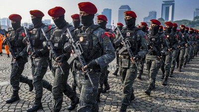 TNI Kerahkan 446 Ribu Prajurit Amankan Pemilu 2024 Panglima TNI Laksamana Yudo Margono menyebut seluruh personel tersebut akan dibagi pada seluruh tahapan pemilu yang telah disusun oleh KPU.