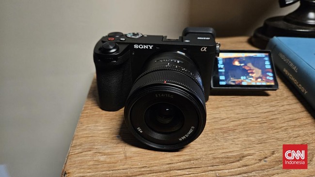 Kamera mirrorless terbaru Sony a6700 dibanderol Rp21,999 juta. Apa saja keunggulannya?