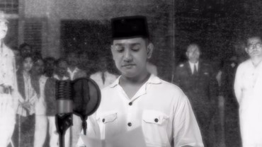 img-title Unggahan Syakir Daulay Usai Dianggap Lecehkan Teks Proklamasi