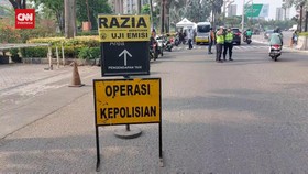 VIDEO: Razia Uji Emisi Di Jakbar. Pelanggar Didenda 250-500 Ribu