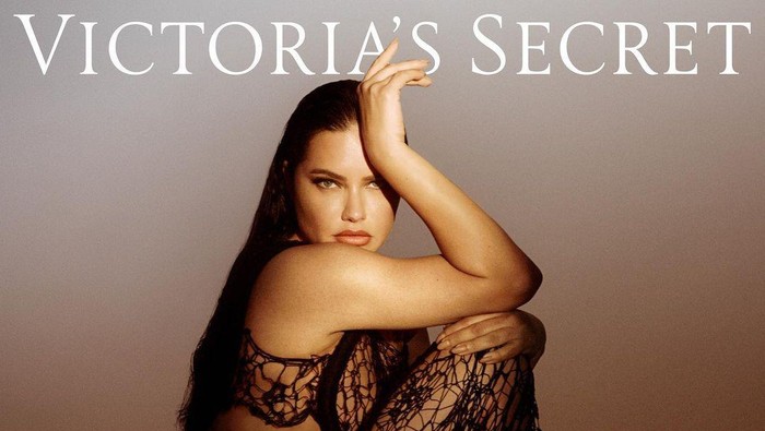 Adriana Lima untuk Victoria's Secret The Tour'23