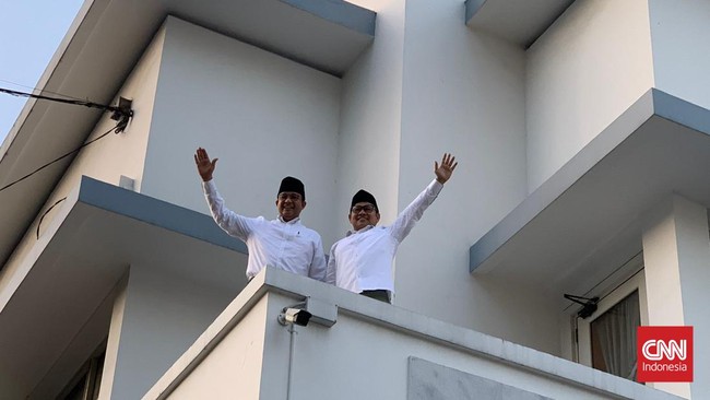 PKS mengungkap kronologi batalnya keberangkatan ke acara deklarasi pasangan Anies-Muhaimin di Surabaya awal September.