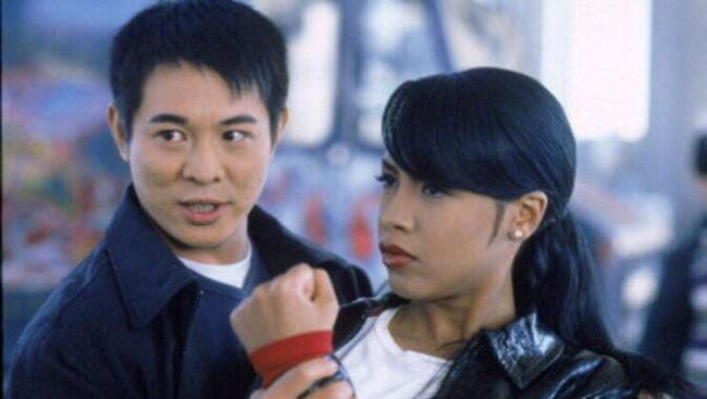 Bioskop Trans TV malam ini, Minggu (3/9), akan menayangkan Romeo Must Die (2000) pada pukul 21.30 WIB.