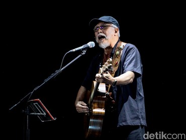 Makna dan Lirik Lagu Nak yang Dinyanyikan oleh Iwan Fals