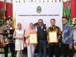 Pemkab Garut Raih 2 Penghargaan di Festival Literasi Digital Jabar 2023