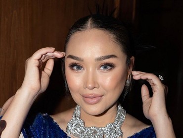 img-title Rahasia Titi DJ Tetap Cantik dan Awet Muda Saat Usia 57 Tahun