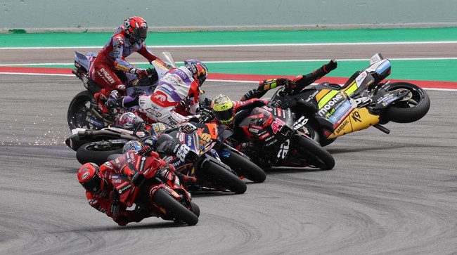 Marc Marquez mengakui bahwa keluarga besar MotoGP beruntung karena kecelakaan fatal yang dialami Pecco Bagnaia tidak berakibat fatal.
