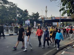 Pagi di Bandung Beda Banget dengan Jakarta: Langit Biru, Udara Segar