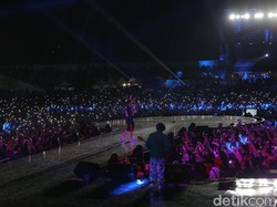 Seru-seruan Bareng Musisi Tanah Air di Malam Puncak WJF 2023