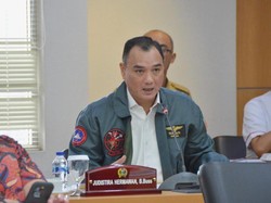 Golkar DKI Usul Bawa Tumbler saat Rapat demi Efisiensi APBD