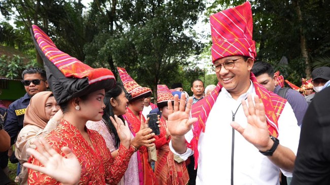 Juru bicara Anies Baswedan, Angga Putra menyebut selama lima tahun Anies memimpin, Jakarta bisa sejuk dan kondusif tanpa ada gesekan antarumat beragama.