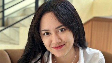 img-title Happy Asmara Ungkap Momen Dirinya Kesurupan saat Tengah Manggung