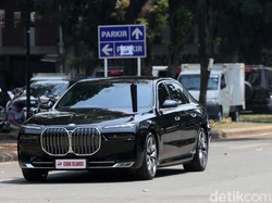 608 Mobil Listrik Dikerahkan di KTT ke-43 ASEAN, BMW i7 hingga Hyundai IONIQ 6