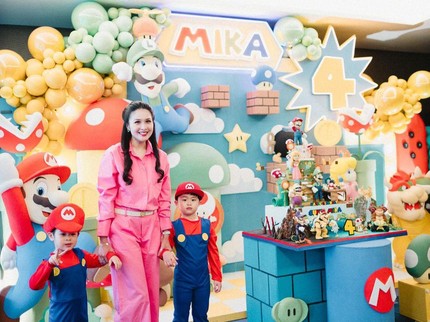 Terpopuler: Potret Ultah ke-4 Mikhael Moeis Anak Sandra Dewi